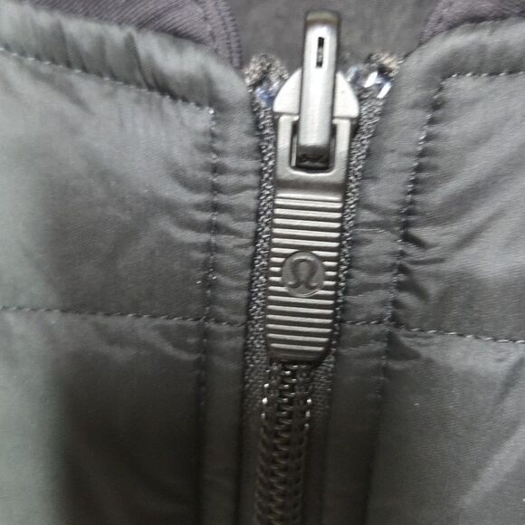 lululemon athletica Reversible Bomber Jacket Los Angeles Womens Size 4 Zip Up - Picture 9 of 11